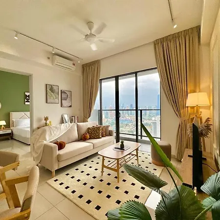 Klcity & Klcc View Modern Style 2R2B - 6 Pax